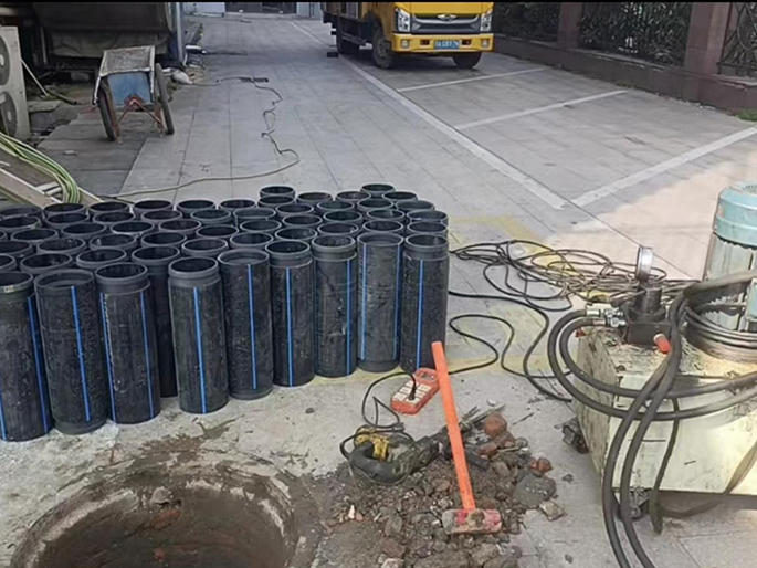 江永PE置换管厂家 DN315置换管 非开挖管短管置换